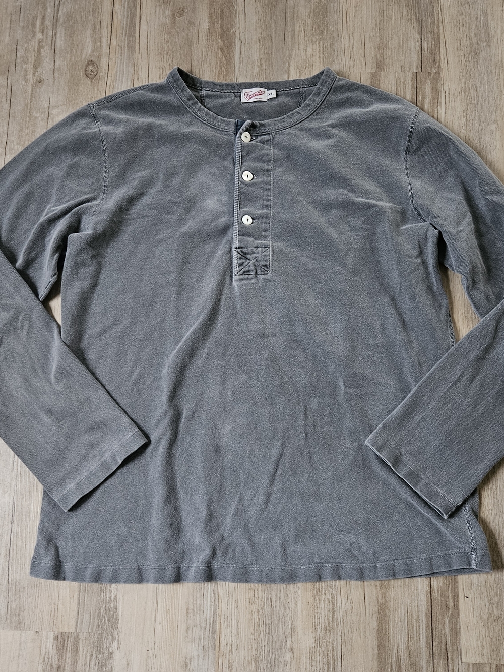 Freenote Cloth Men's Dark Gray Long-Sleeve Cotton Knit 13 OZ Henley Shirt XL